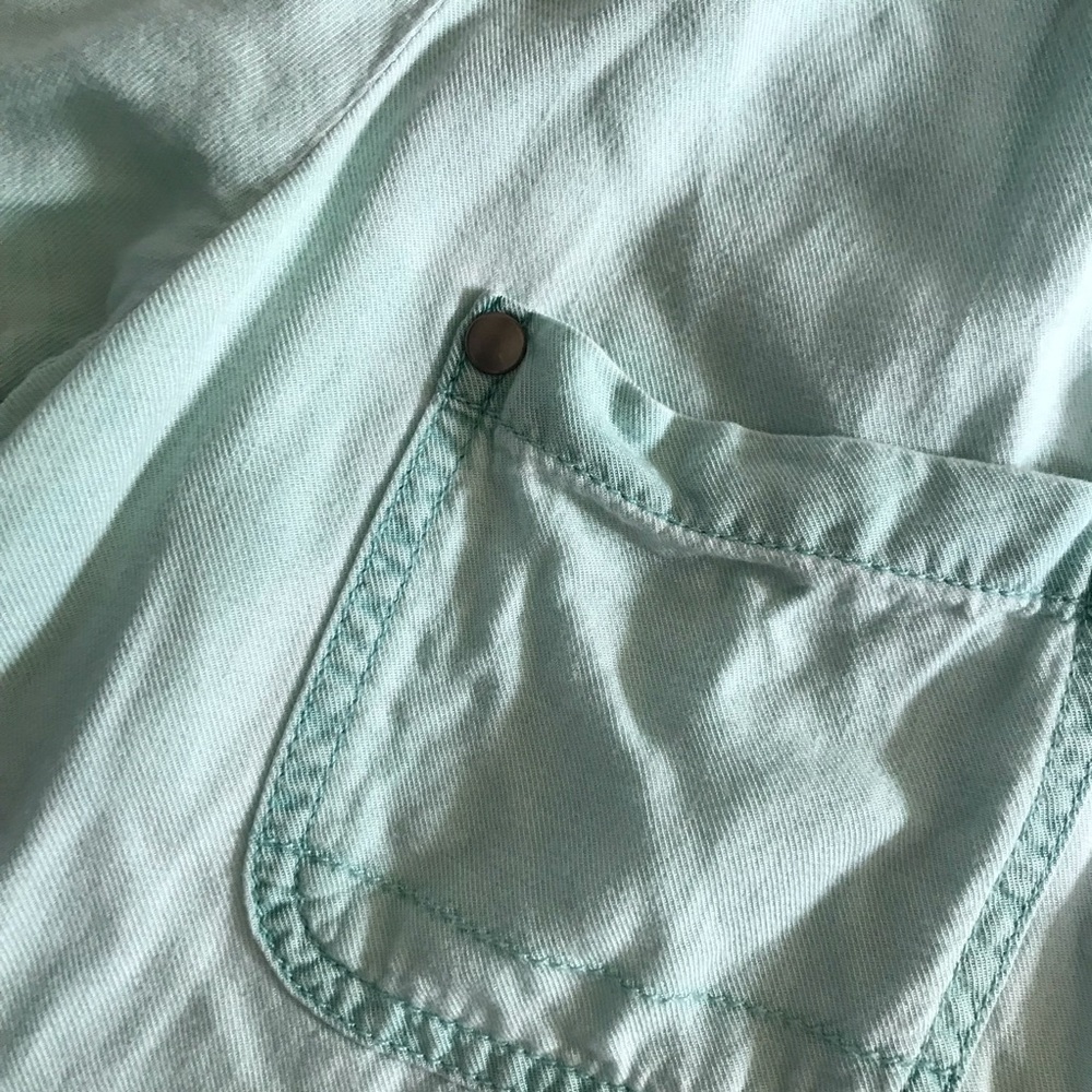 Button down top - Picture 3 of 3